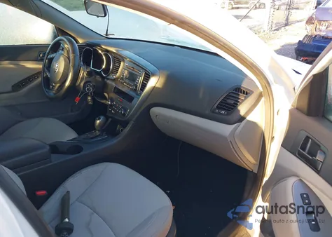 2013 Kia Optima Lx z USA, uszkodzony, nr VIN KNAGM4A77D5306396